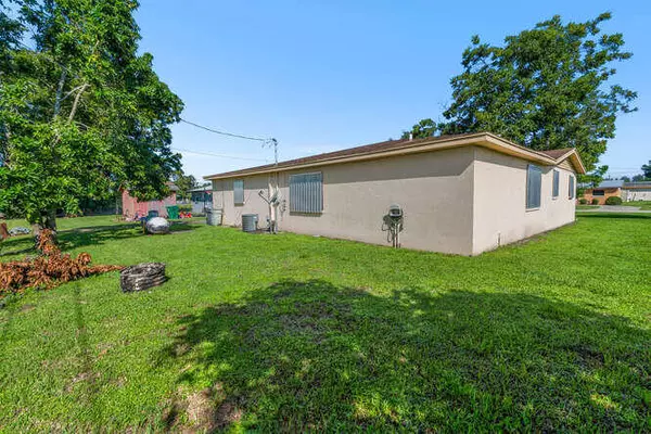 Clewiston, FL 33440,1204 Carolina AVE