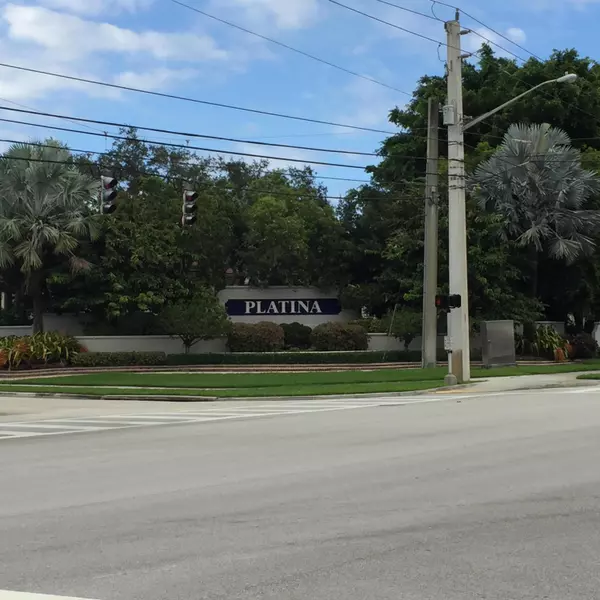 5203 Europa DR A, Boynton Beach, FL 33437