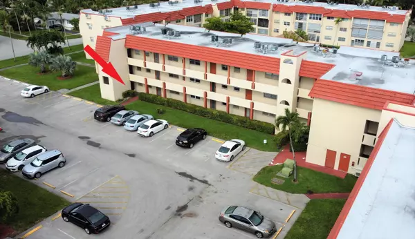 Sunrise, FL 33322,2651 E Sunrise Lakes DR 101