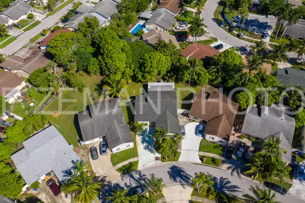 Lake Worth, FL 33463,5926 W Lincoln CIR