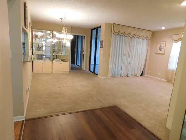 Boynton Beach, FL 33437,5442 Firenze DR A