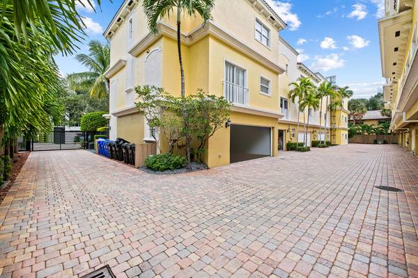 Fort Lauderdale, FL 33316,730 SE 12th CT 6