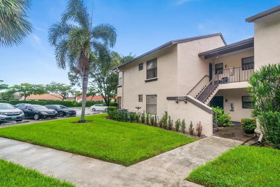 8553 Boca Glades BLVD B, Boca Raton, FL 33434