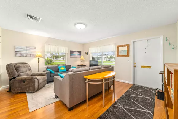 Boynton Beach, FL 33426,2181 SW Congress BLVD