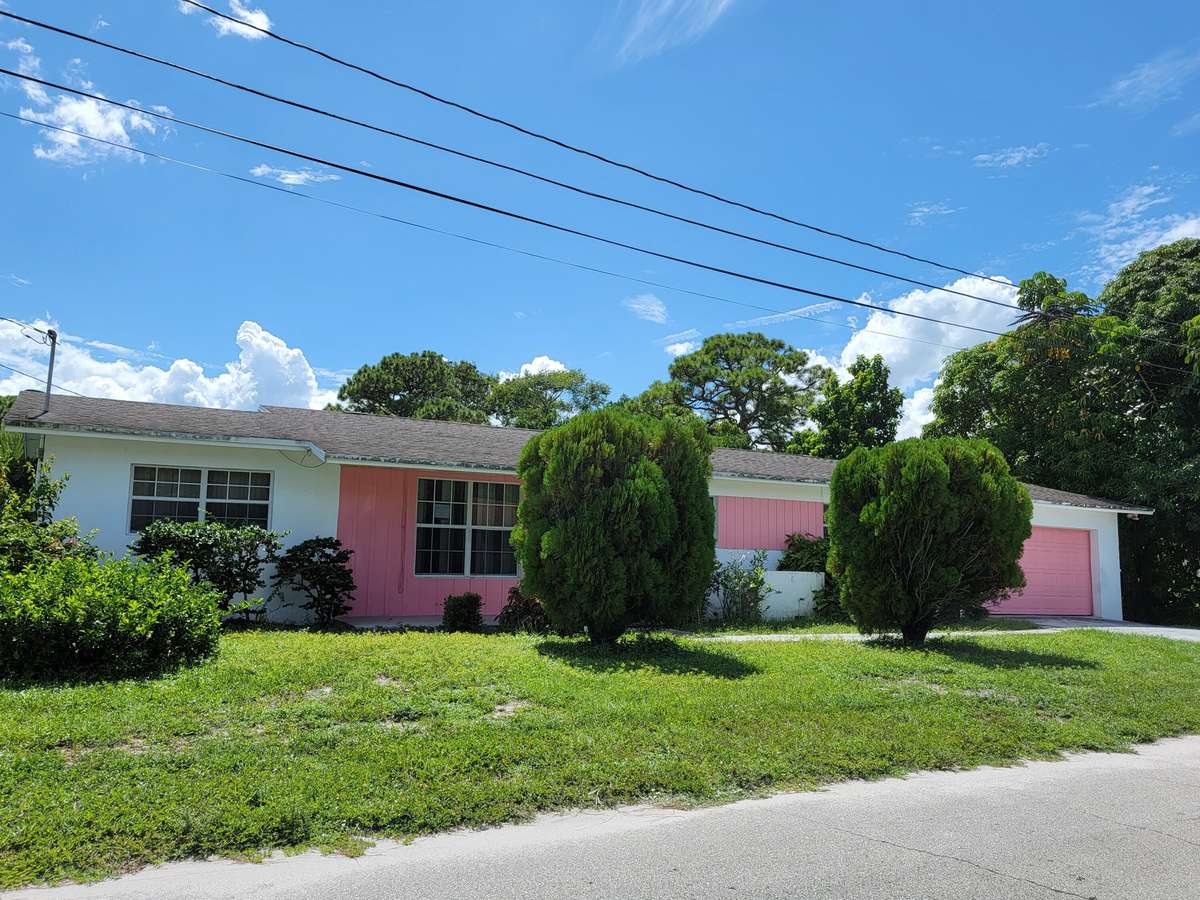 Fort Pierce, FL 34950,1609 N 22nd ST