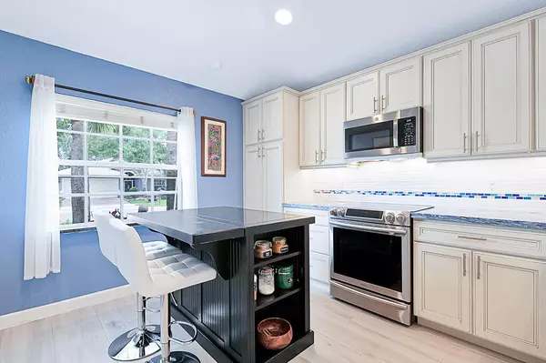 Boynton Beach, FL 33472,8177 Florenza DR