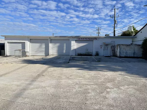 326 S H ST, Lake Worth Beach, FL 33460