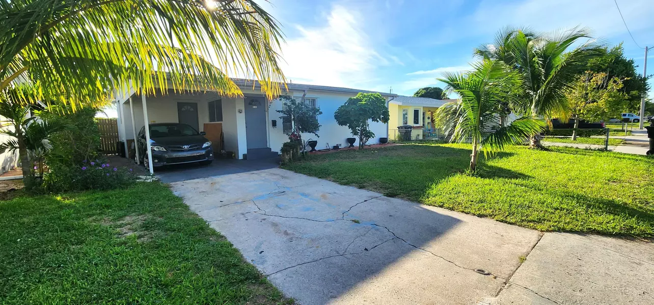 1126 N C ST, Lake Worth Beach, FL 33460