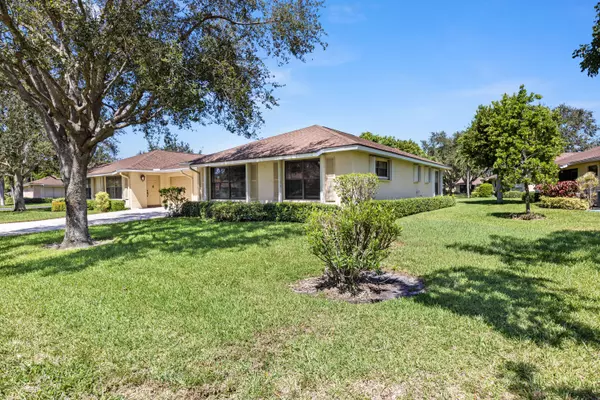 Boynton Beach, FL 33436,4235 Pear Tree CIR B