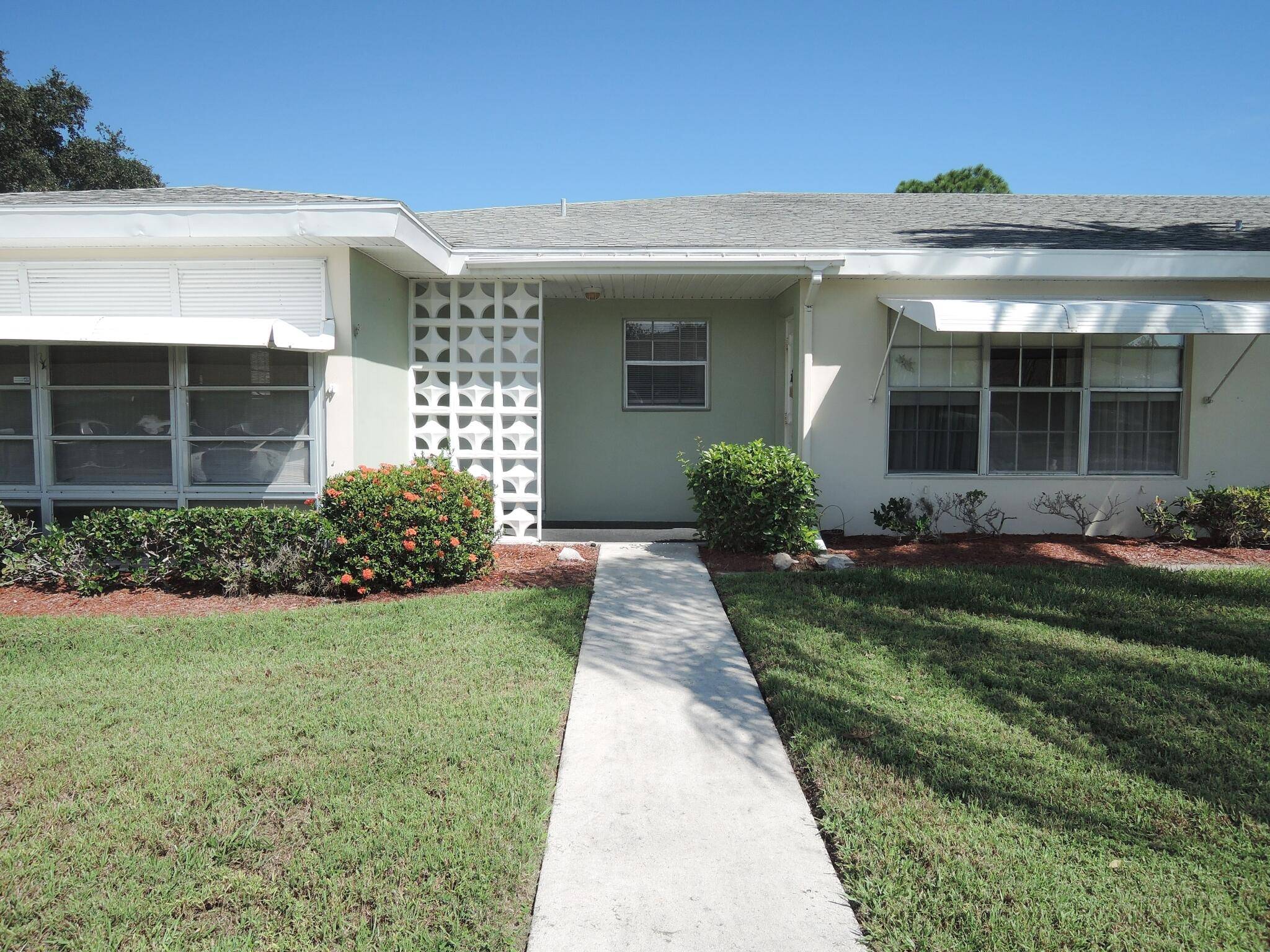 Fort Pierce, FL 34982,626 Pines Knoll DR B (E)