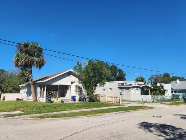 511 Texas CT, Fort Pierce, FL 34950