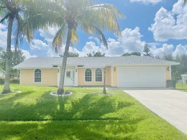 Port Saint Lucie, FL 34983,144 SW Grimaldo TER