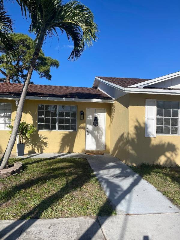 883 E Sumter RD,  West Palm Beach,  FL 33415