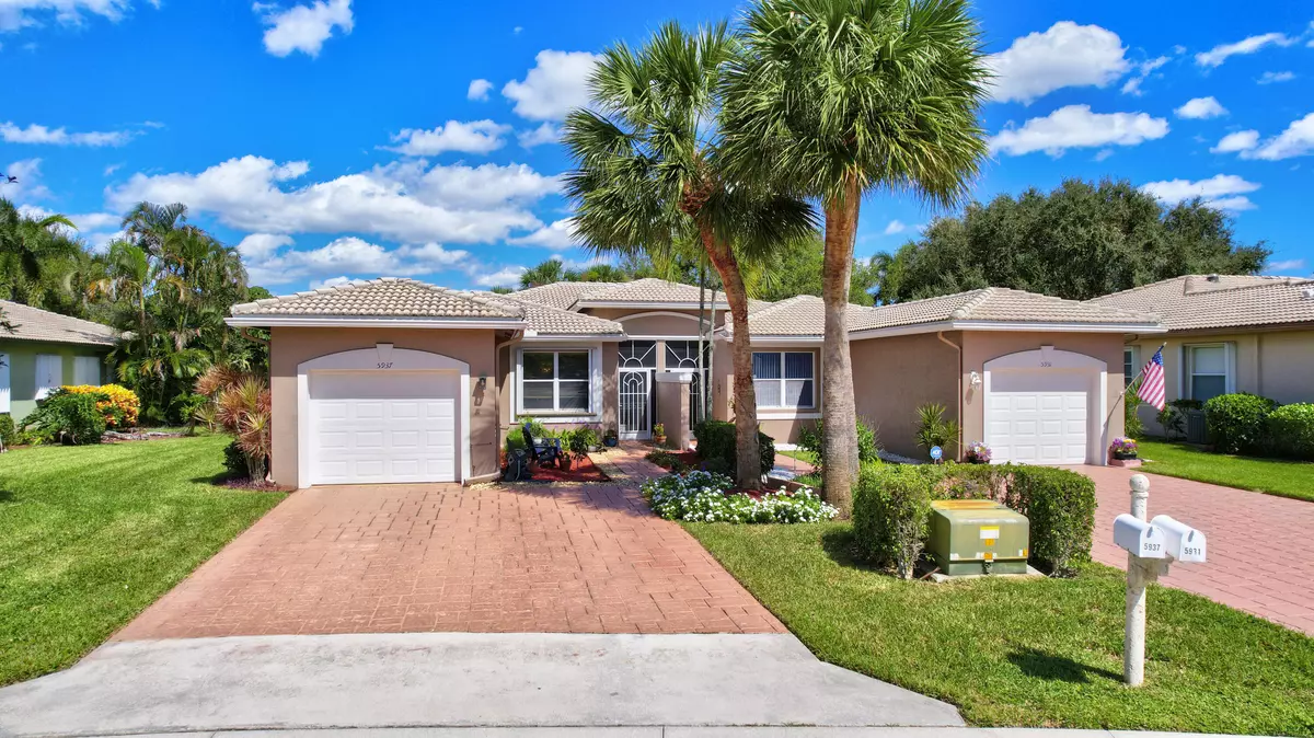 Boynton Beach, FL 33437,5937 Cocowood CT