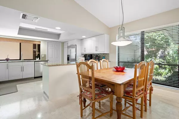 North Palm Beach, FL 33408,11391 Indian Shore DR