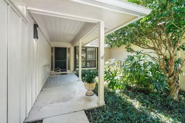 North Palm Beach, FL 33408,11391 Indian Shore DR