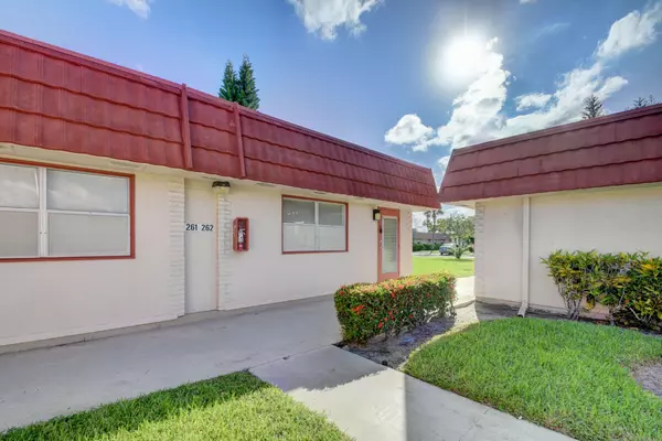 Delray Beach, FL 33446,262 Seville K