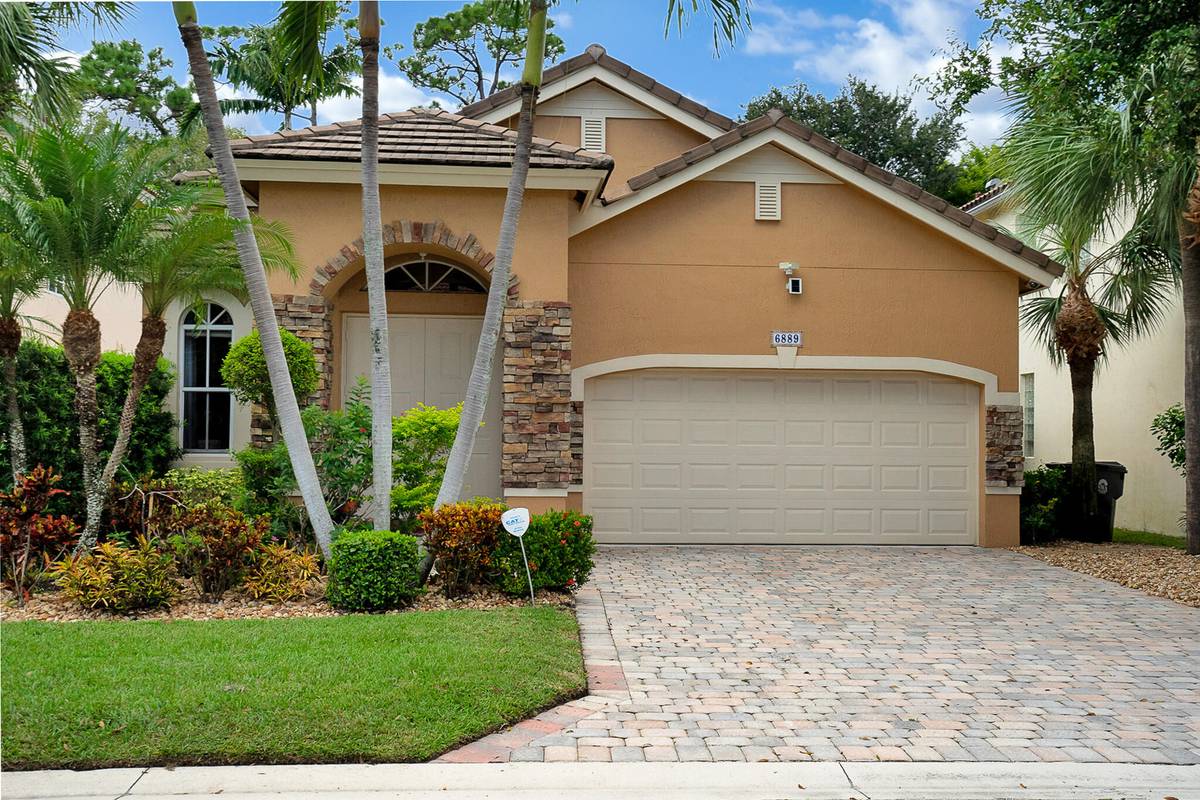 Lake Worth, FL 33462,6889 Spider Lily LN