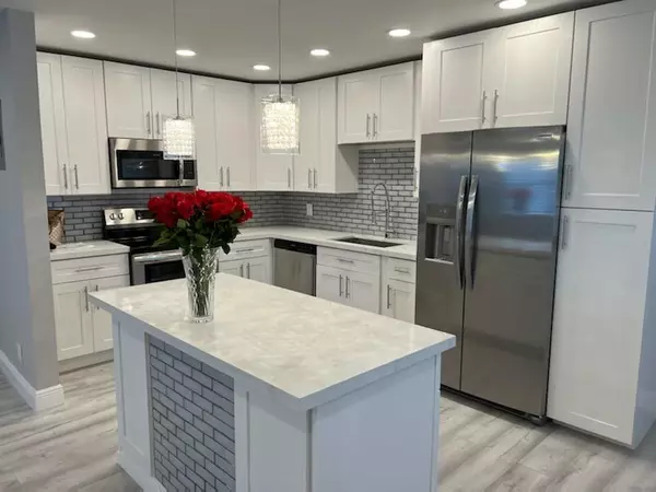 Delray Beach, FL 33446,415 Brittany I