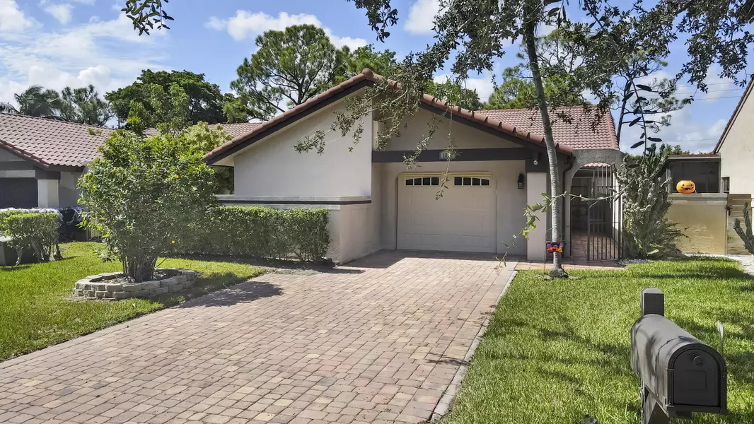 1220 NW 22nd AVE, Delray Beach, FL 33445