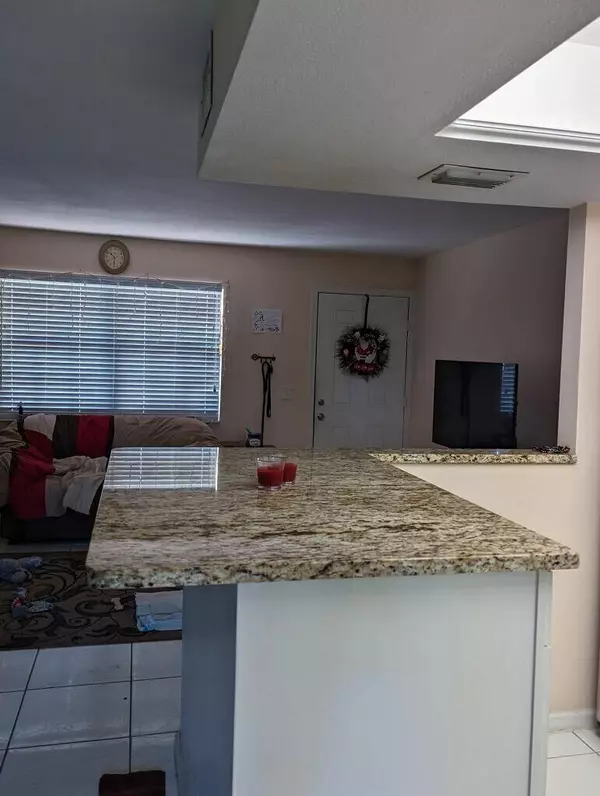 Greenacres, FL 33463,4115 Oak Terrace DR 4115