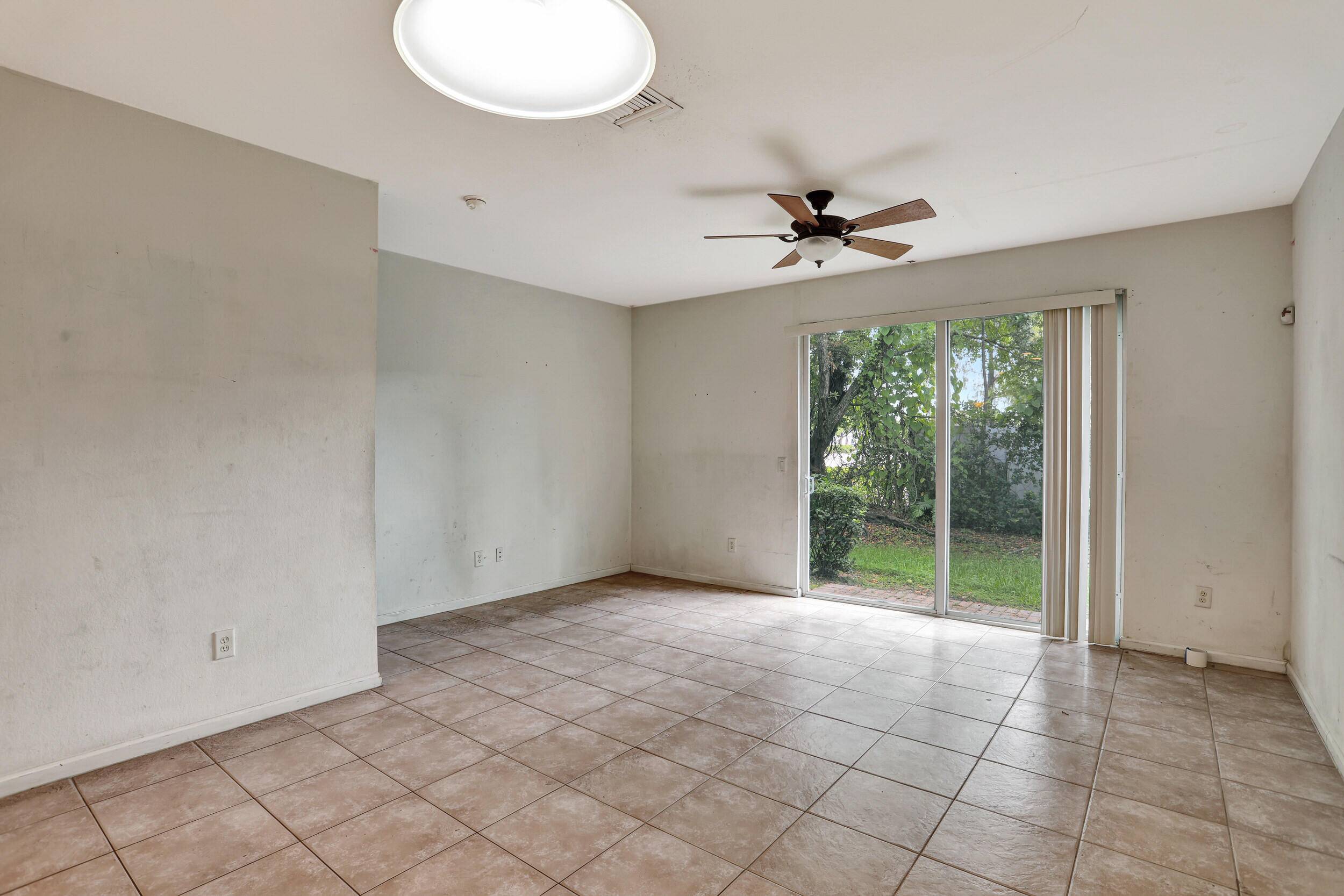 Tamarac, FL 33321,6820 Cypress Walk TER