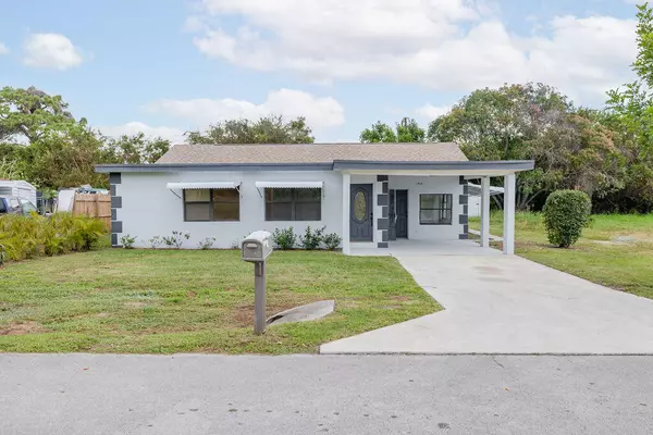 1914 San Marcos AVE, Fort Pierce, FL 34946