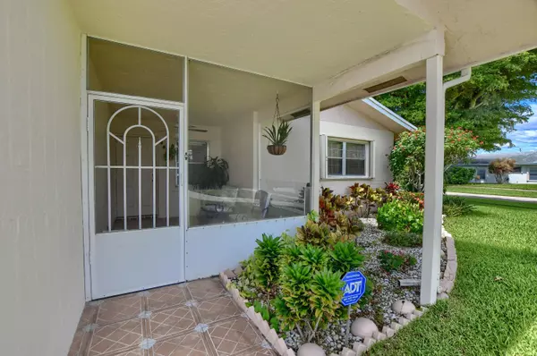 Delray Beach, FL 33484,6140 Stanley LN