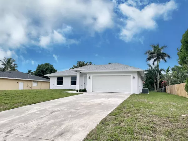 Lantana, FL 33462,2842 Floral RD