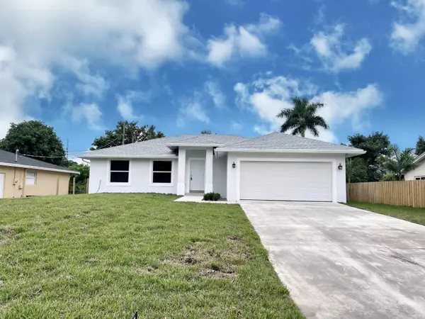 Lantana, FL 33462,2842 Floral RD