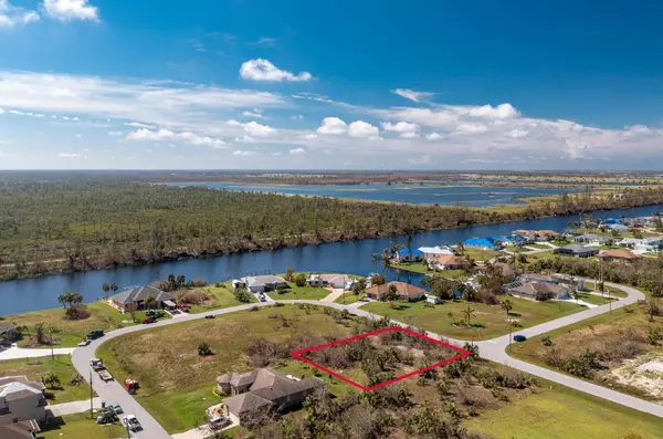 Port Charlotte, FL 33981,10645 Alpaca CIR