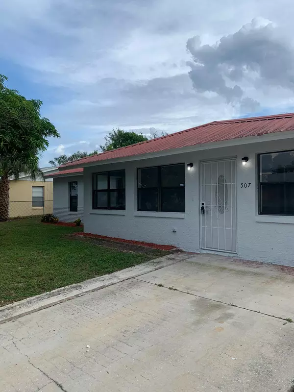 Avon Park, FL 33825,507 W Hood ST