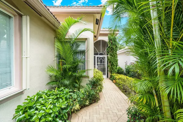 West Palm Beach, FL 33411,9106 Bay Point CIR