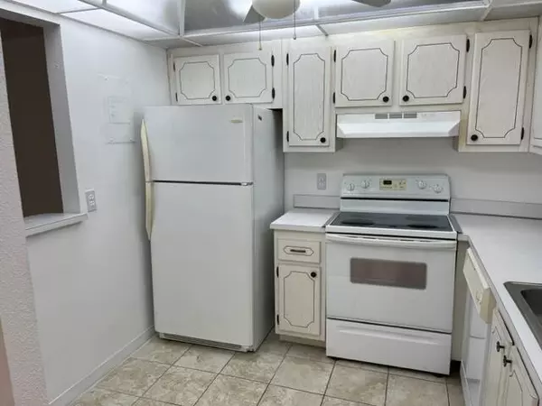 Delray Beach, FL 33446,199 Monaco E 199