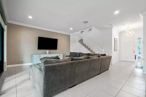 Delray Beach, FL 33446,7907 Black Onyx LN