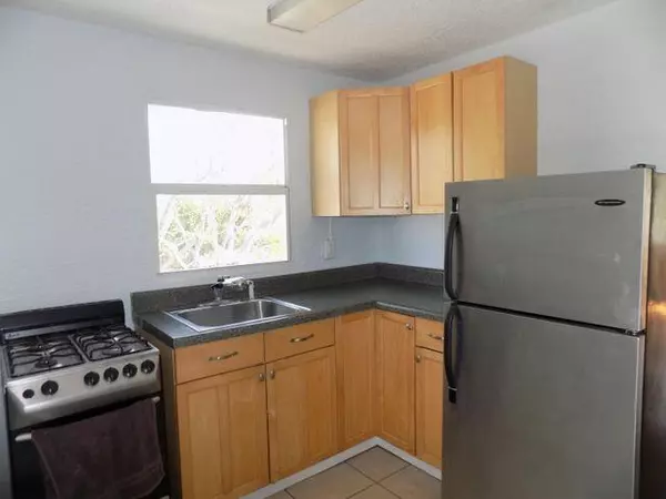 Lake Worth Beach, FL 33460,516 N J ST