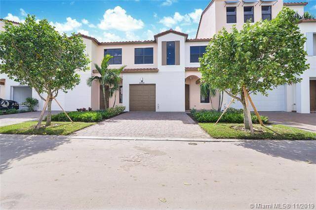 20916 NW 1st DR, Pembroke Pines, FL 33029