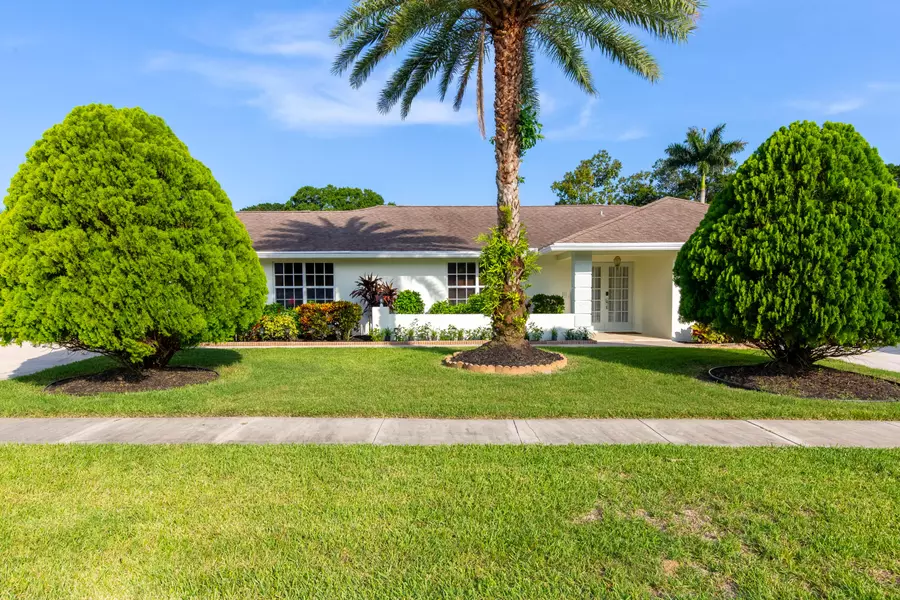 1726 The 12th Fairway, Wellington, FL 33414