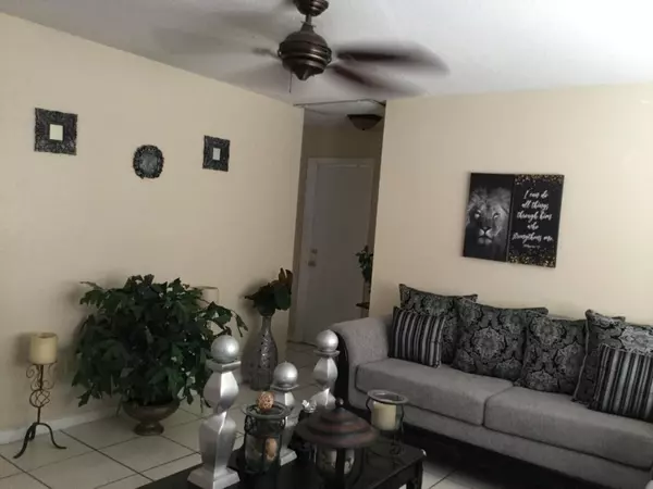 Riviera Beach, FL 33404,600 W 36 ST