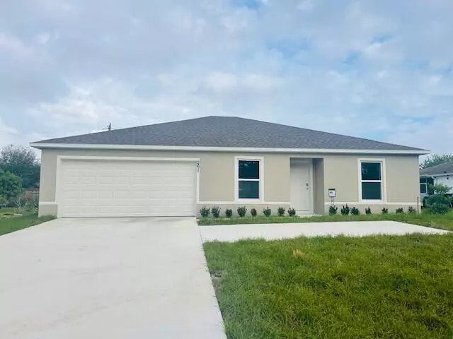 261 NW Bayshore BLVD, Port Saint Lucie, FL 34983