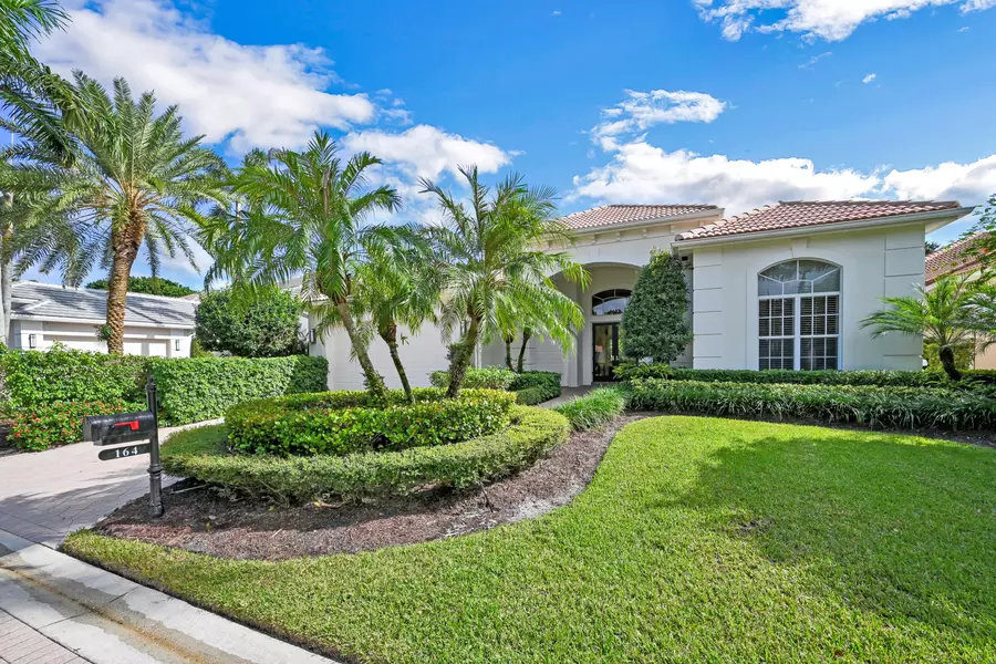 164 Vintageisle LN, Palm Beach Gardens, FL 33418