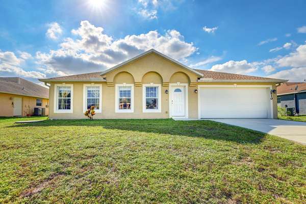 2510 SW Chestnut LN, Port Saint Lucie, FL 34953