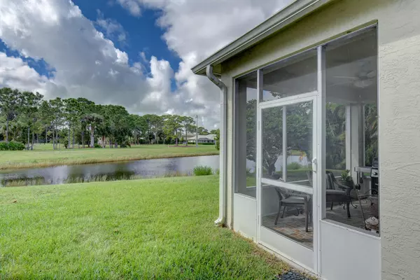 Port Saint Lucie, FL 34986,312 SW Torreya River Trce TRCE