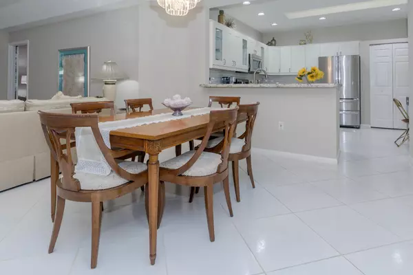 Boynton Beach, FL 33437,12598 Crystal Pointe DR C