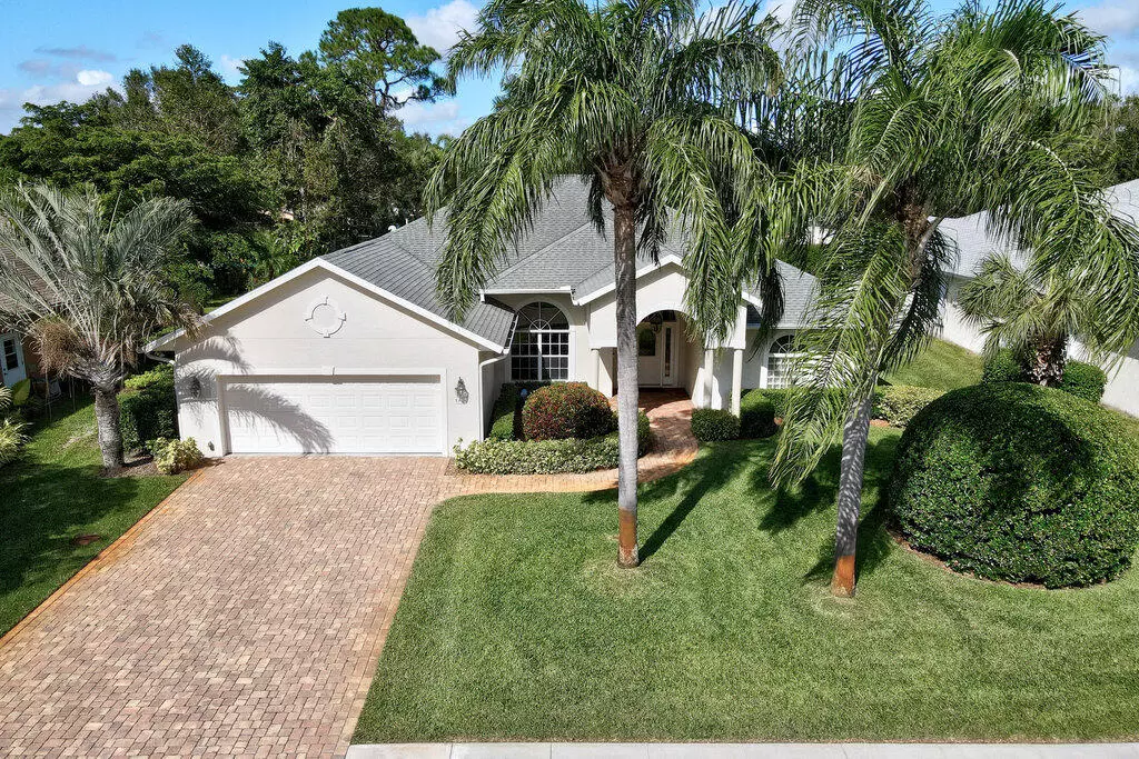 Vero Beach, FL 32960,3966 9th LN