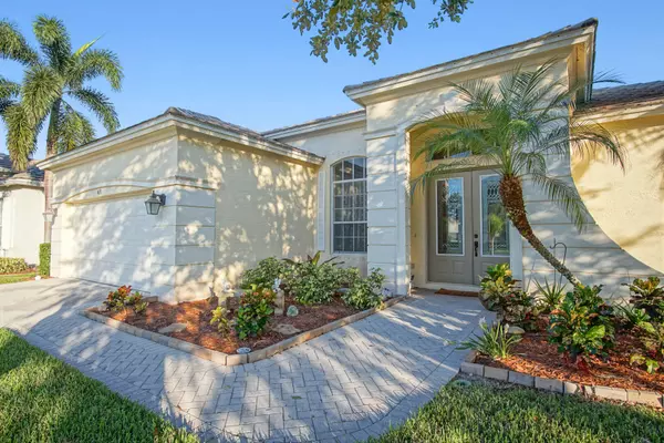 Port Saint Lucie, FL 34986,413 SW Blue Spring CT