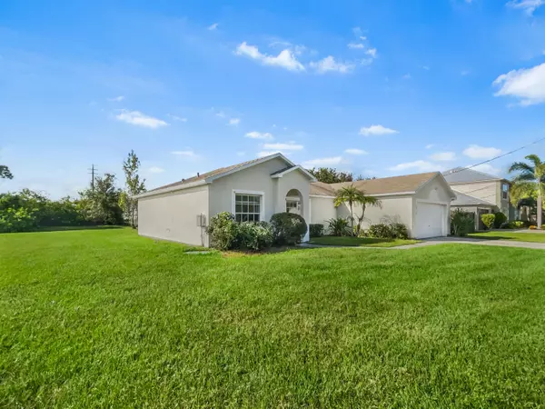 Port Saint Lucie, FL 34986,5214 NW West Piper CIR