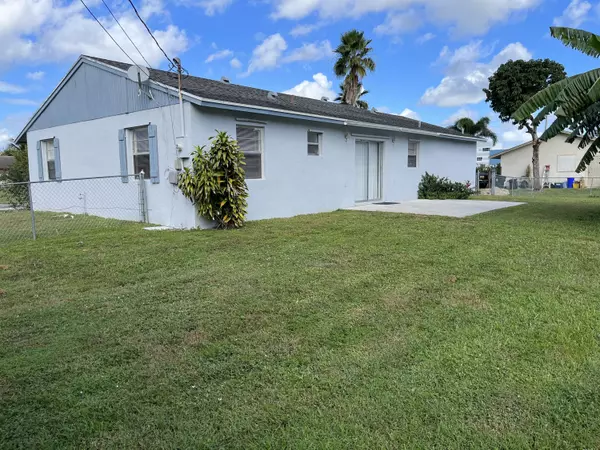 Lake Worth, FL 33467,9052 Melody RD