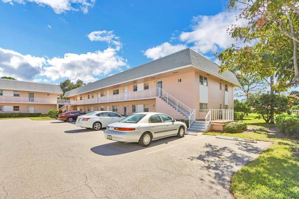 Tequesta, FL 33469,18081 SE Country Club DR 159