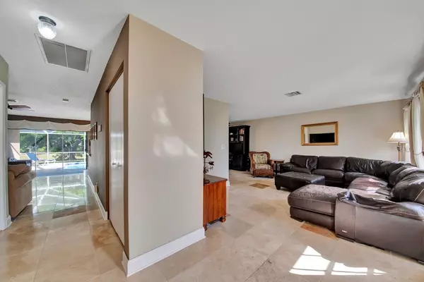 Coral Springs, FL 33071,8257 NW 20th ST